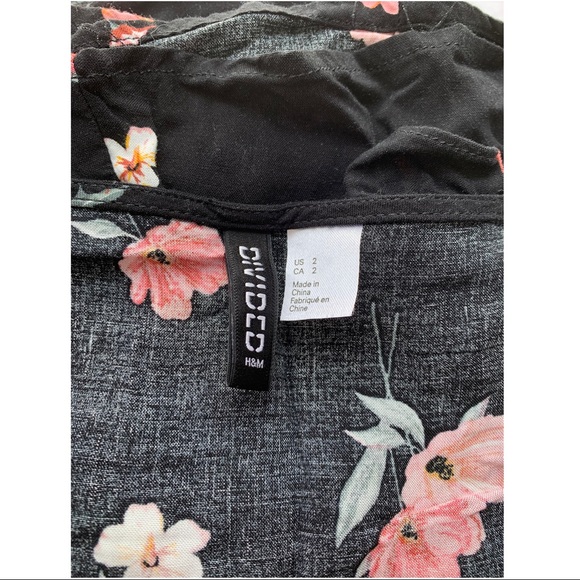 H&M Divided - Floral Dress - Picture 4 of 4